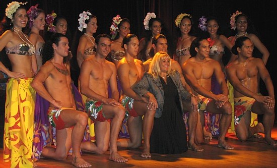 Voyages Cassis recevait l'industrie hier soir avec une représentation spéciale des Grands Ballets de Tahiti