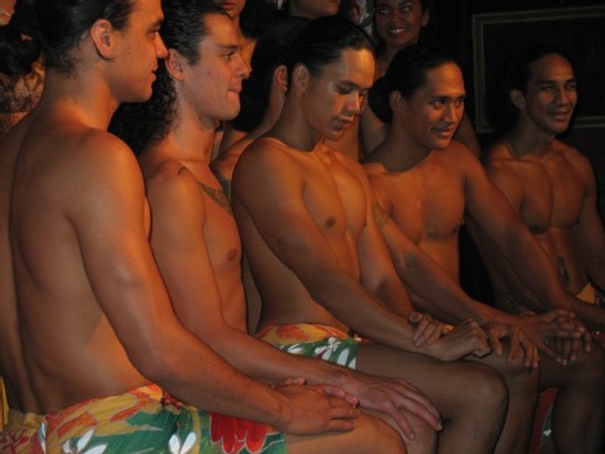 Voyages Cassis recevait l'industrie hier soir avec une représentation spéciale des Grands Ballets de Tahiti
