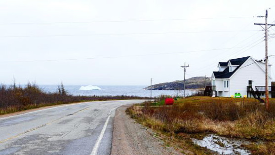 Entre Red Bay et Blanc Sablon. Entre Red Bay et Blanc Sablon.