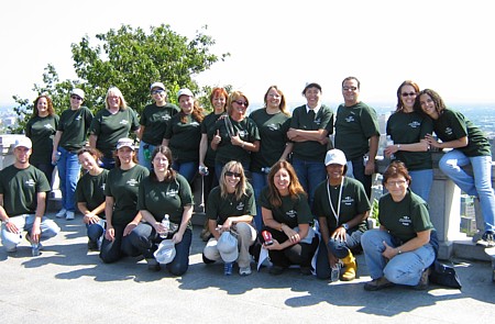 Initiative verte de Transat Tours Canada en collaboration avec les Amis de la montagne Initiative verte de Transat Tours Canada en collaboration avec les Amis de la montagne