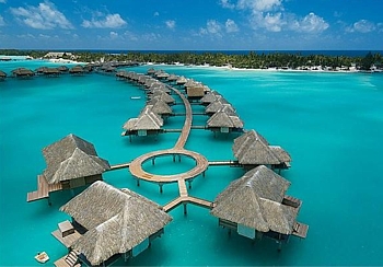 Le Four Seasons Resort Bora Bora ouvre ses portes Le Four Seasons Resort Bora Bora ouvre ses portes