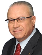 Jean-Marc Eustache président et chef de la direction de Transat A.T. inc. Jean-Marc Eustache président et chef de la direction de Transat A.T. inc.