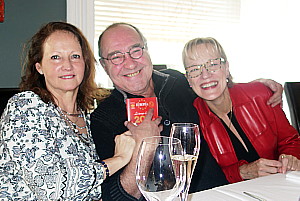 Nadine Droulans, Michel Laloux de Tourisme Plus et Isabelle-Blanche Pinpin d'Europauto Vacances.