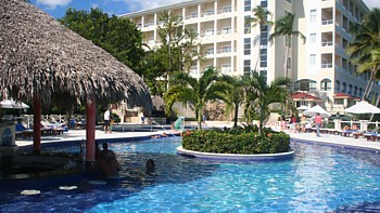 La piscine du Cayo Cayacoa