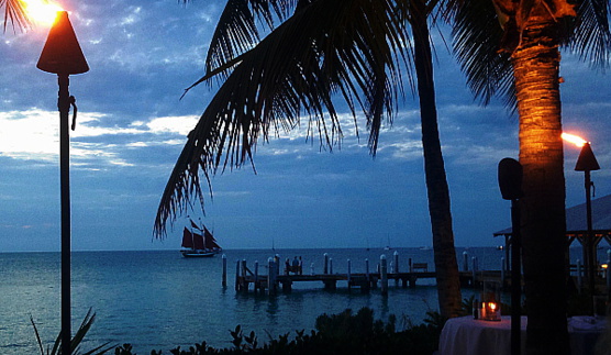 Au restaurant Latitudes Sunset Au restaurant Latitudes Sunset
