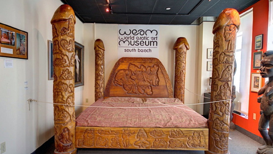 The World Erotic Art Museum : Une collection des plus surprenantes!