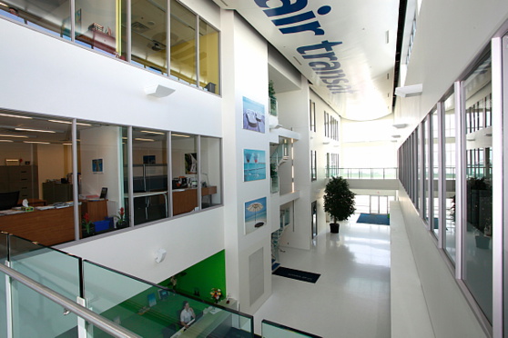 Le siège social d’Air Transat est de nouveau reconnu parmi les plus durables en Amérique du Nord Le siège social d’Air Transat est de nouveau reconnu parmi les plus durables en Amérique du Nord