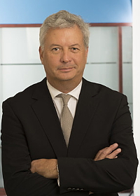 Michael Rousseau, Vice-président général et chef des Affaires financières, Air Canada (Groupe CNW/PwC (PricewaterhouseCoopers))