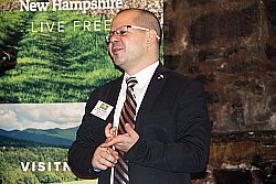 Kosta Tsimiklis, Directeur de comptes pour Visit New-Hampshire (Canada)