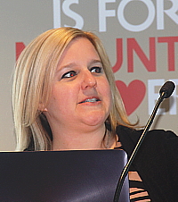 Janie Lammay, responsable du marketing international pour l' office de tourisme de la Virginie Janie Lammay, responsable du marketing international pour l' office de tourisme de la Virginie