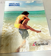 Comment commander la nouvelle brochure de Carnival ?