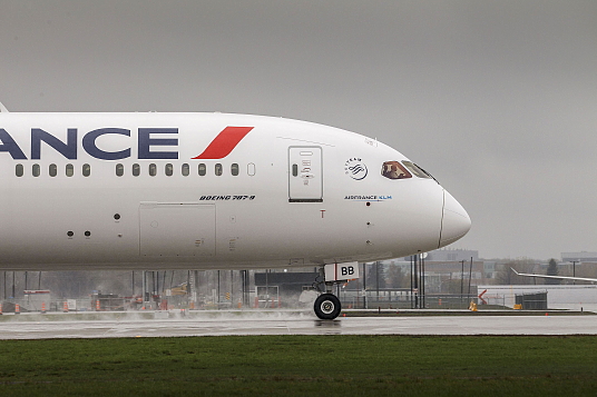 Le B787 d’Air France prend son envol entre Montréal et Paris ! Le B787 d’Air France prend son envol entre Montréal et Paris !