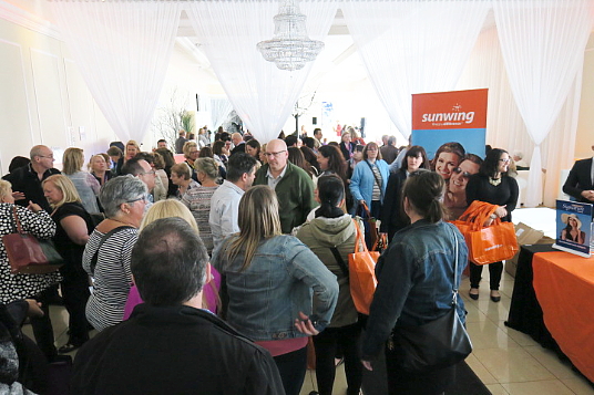 Sunwing fait salle comble à Laval 