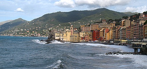 Village de Camoglia, vu de la terrasse de l'Hôtel Cenobio dei Dogi