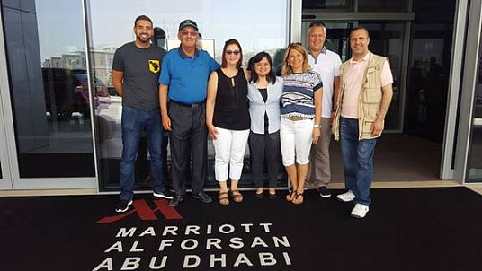 Éducotour Dubai / Abou Dhabi de Tours Cure-Vac : arrêt sur image