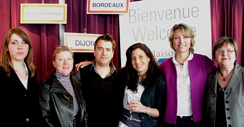 Caroline Dal'lin de Maison de la France, Sylvie Dubeau de Europauto Vacances, les comédiens Nicolas Saint-Cyr et Isabelle Marjorie Tremblay, Caroline Putnoki  D.G. de Maison de la France, et Isabelle Sparer directrice produit Europe de Vacances Transat Caroline Dal'lin de Maison de la France, Sylvie Dubeau de Europauto Vacances, les comédiens Nicolas Saint-Cyr et Isabelle Marjorie Tremblay, Caroline Putnoki  D.G. de Maison de la France, et Isabelle Sparer directrice produit Europe de Vacances Transat