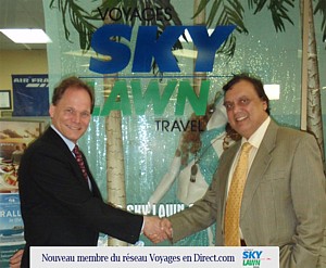 Sylvain Lacoste , directeur du développement des affaires de Voyages en Direct  et Ajay Bargav propriétaire de Voyages Skylawn