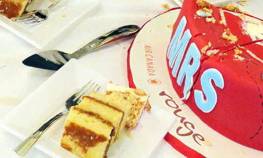 Le vol Montréal - Marseille d'Air Canada inauguré  Le vol Montréal - Marseille d'Air Canada inauguré