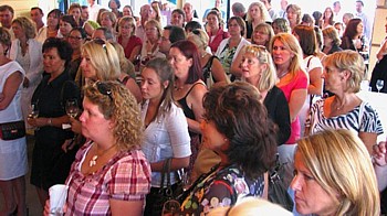 Club Med recevait hier: la stratégie de montée en gamme fait ses preuves ! Club Med recevait hier: la stratégie de montée en gamme fait ses preuves !