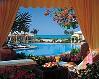 Sandals met la main sur un Four Seasons aux Bahamas Sandals met la main sur un Four Seasons aux Bahamas