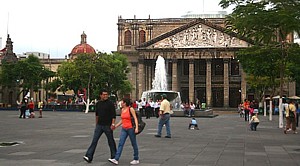 Les places les plus animées de Guadalajara se trouvent tout autour de la cathédrale.