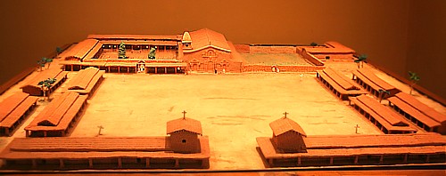 Toutes les Missions possédaient une organisation semblable. Ici, la maquette de celle de San Ignacio Toutes les Missions possédaient une organisation semblable. Ici, la maquette de celle de San Ignacio