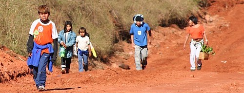 La majorité des descendants des Guaranis vivent aujourd’hui au Paraguay. La majorité des descendants des Guaranis vivent aujourd’hui au Paraguay.