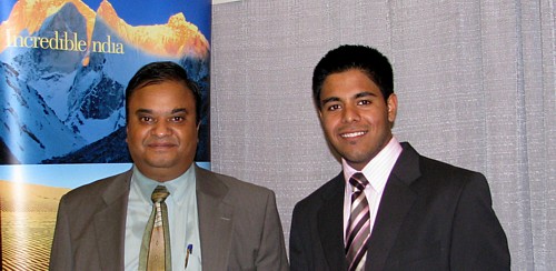 Ronjon Lahiri directeur de India Tourism à Toronto et Harminder Singh CEO de Appolo Voyages à New Delhi