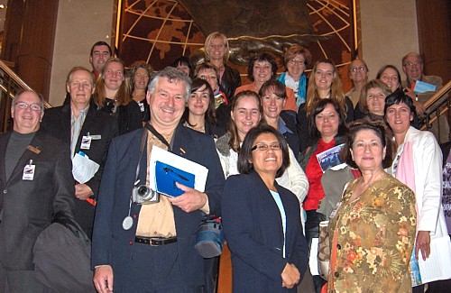 Des conseillers d’agences Club Voyages montent à bord du navire Queen Victoria pour sa toute première visite à Québec Des conseillers d’agences Club Voyages montent à bord du navire Queen Victoria pour sa toute première visite à Québec
