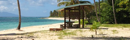 L'une des nombreuses plages publiques de Marie-Galante L'une des nombreuses plages publiques de Marie-Galante