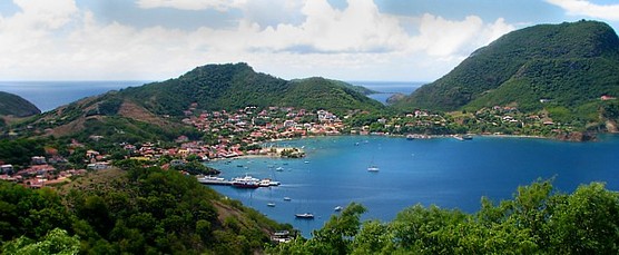 La Baie de Terre - de - Haut aux Saintes La Baie de Terre - de - Haut aux Saintes