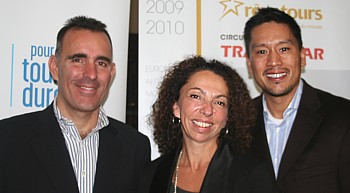 Nelson Gentiletti, Président de Transat Tours Canada, Renée Boisvert, Directrice générale de Rêvatours et Bruce Poon Tip, Président de Gap Adventures Nelson Gentiletti, Président de Transat Tours Canada, Renée Boisvert, Directrice générale de Rêvatours et Bruce Poon Tip, Président de Gap Adventures