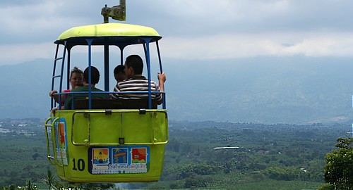 Le Parc national du café: un parc d' attractions s'inspirant de la culture du café dans la région.