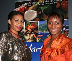 Une forte délégation martiniquaise, représentée ici par deux des hôtesses, était de passage à Montréal hier pour rencontrer les médias (le midi) et les agents de voyages (le soir).