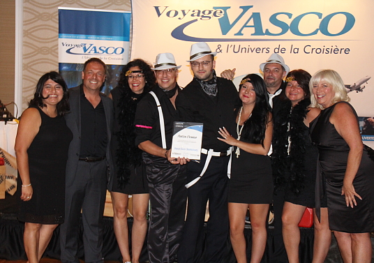 Trophée de Travel Brands: Agence s'étant le plus investie: remis à Vasco Charlesbourg
