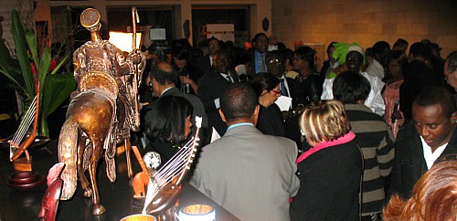 L' Afrique: une destination plus accessible après l'inauguration de Maison de l' Afrique mandingo à Montréal L' Afrique: une destination plus accessible après l'inauguration de Maison de l' Afrique mandingo à Montréal