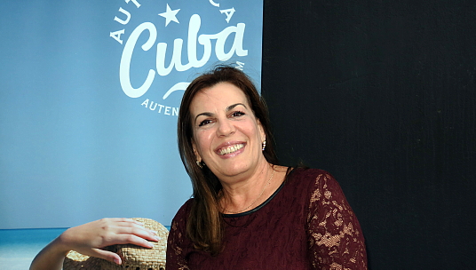 La directrice du Bureau de tourisme de Cuba à Montréal, Carmen Casal