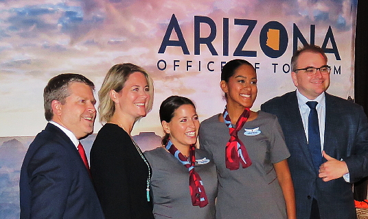 Air Canada célèbre ses nouvelles liaisons Montréal - Lima et Montréal - Phoenix Air Canada célèbre ses nouvelles liaisons Montréal - Lima et Montréal - Phoenix