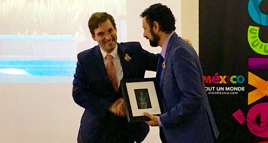 le consul général du Mexique à Montréal, Alejandro Estivill et Guillermo Gonzàlez, directeur du bureau de tourisme de San Miguel.