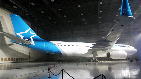 Air Transat célèbre son 30ème anniversaire, avec une nouvelle livrée et plus...  Air Transat célèbre son 30ème anniversaire, avec une nouvelle livrée et plus...