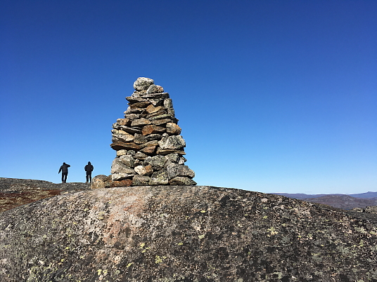 Randonnée sur les hauteurs de Nain au Labrador