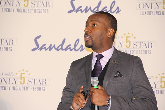 C.J. Smith, directeur national développement des affaires C.J. Smith, directeur national développement des affaires