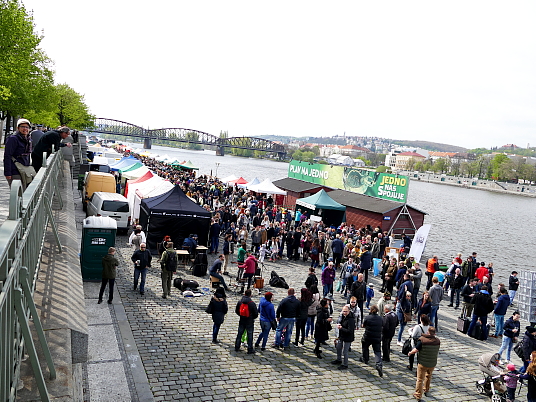 Le marché du samedi sur la Vistule