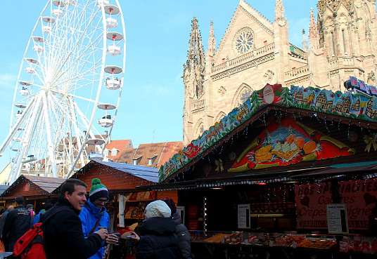 Le marché de Mulhouse est très fier de sa grande roue