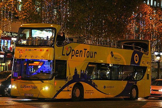 Open Tours Paris propose des circuits spéciaux, pour l’occasion