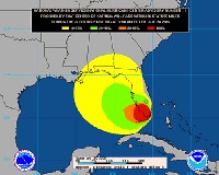 Katrina traverse le Sud de la Floride faisant quatre morts mais peu de dégâts Katrina traverse le Sud de la Floride faisant quatre morts mais peu de dégâts