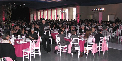 Destination France 2010 : paillettes et « glamour » pour célébrer Paris et l’ Ile de France Destination France 2010 : paillettes et « glamour » pour célébrer Paris et l’ Ile de France