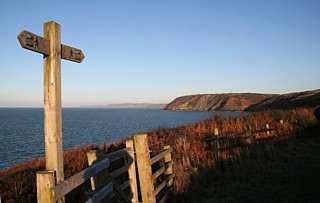 Le sentier côtier de Ceredigion longe la baie de Cardigan. Le sentier côtier de Ceredigion longe la baie de Cardigan.