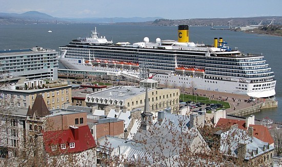 Le Costa Atlantica à Québec