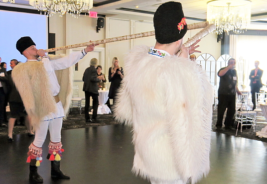 Air Canada célèbre son nouveau service vers la Roumanie  Air Canada célèbre son nouveau service vers la Roumanie